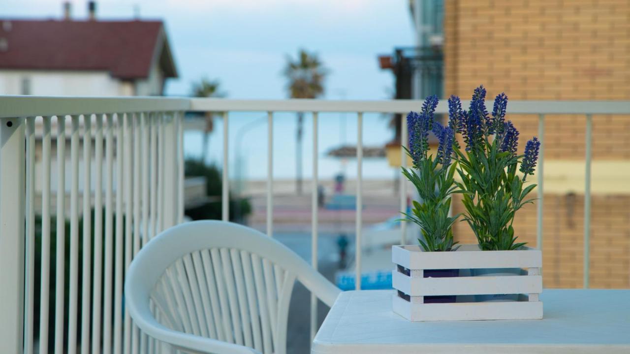 Appartamenti Smeraldo Lido di Fermo Εξωτερικό φωτογραφία