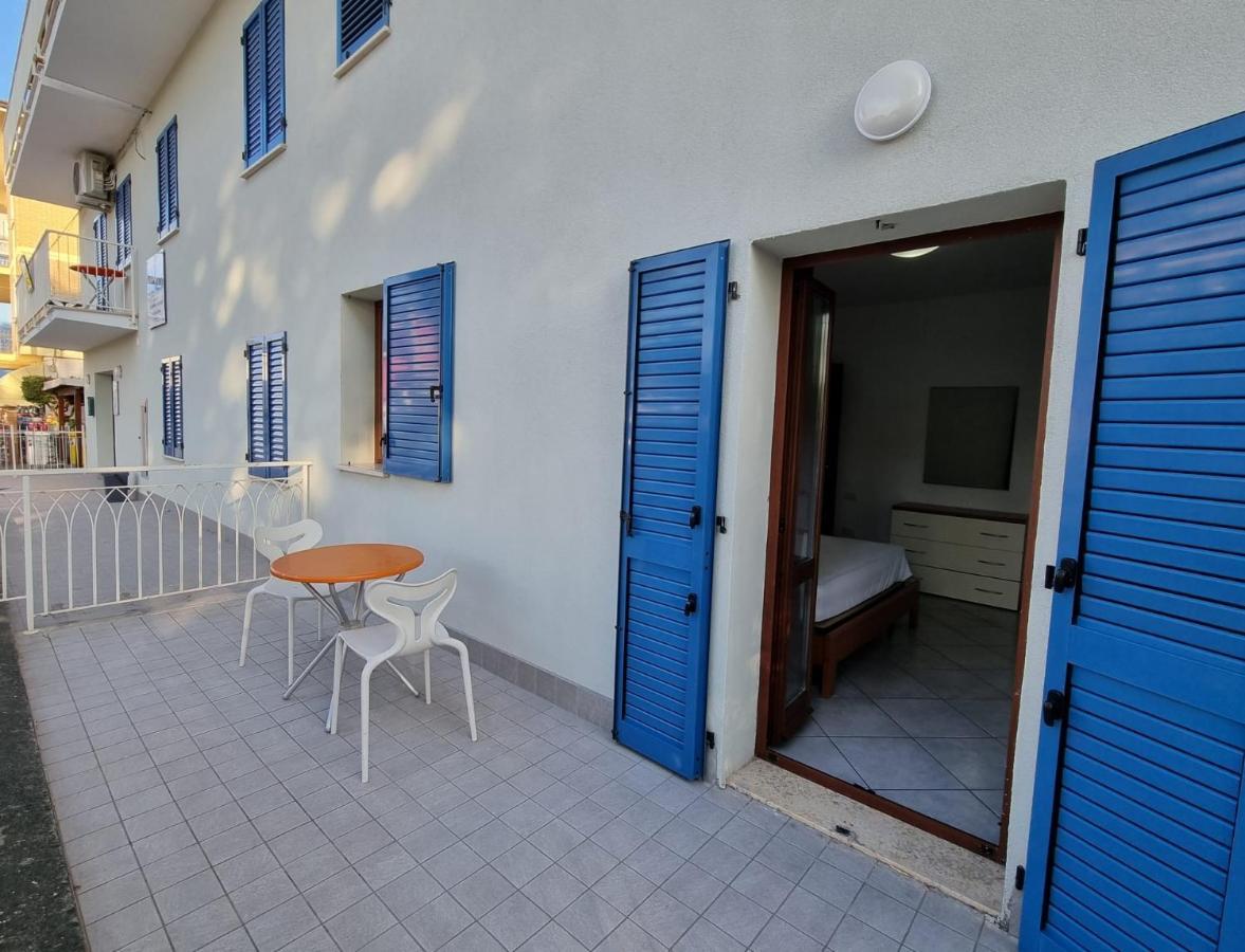 Appartamenti Smeraldo Lido di Fermo Εξωτερικό φωτογραφία